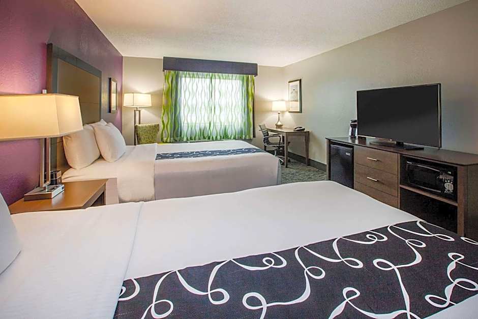 La Quinta Inn & Suites by Wyndham Elkhart
