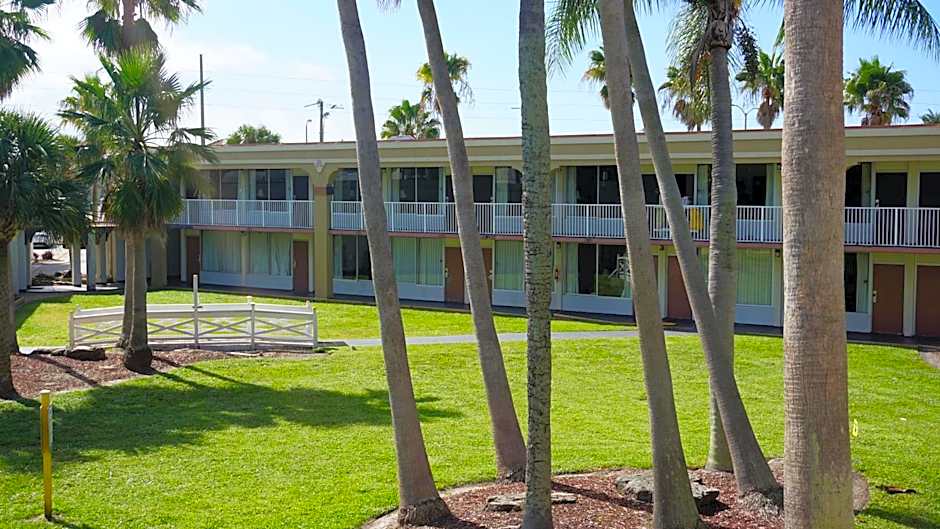 ISLAND HOTEL of Space Coast