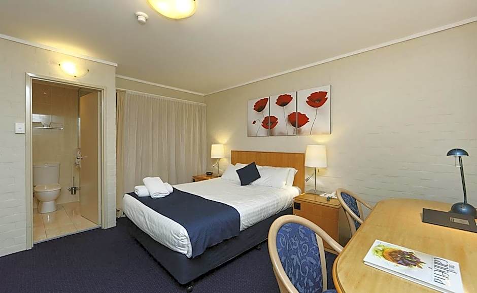 ibis Styles Canberra