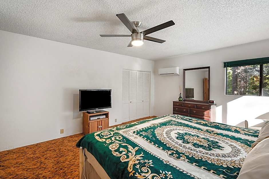 Escape to The Cabin, 1GB Fiber Ultrafast Wifi!