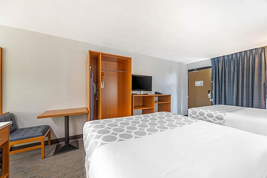 Suburban Studios Branson On The Strip