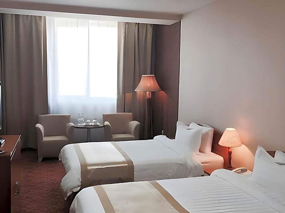 Springs Hotel
