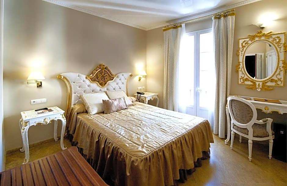 Adriano Boutique Sevilla