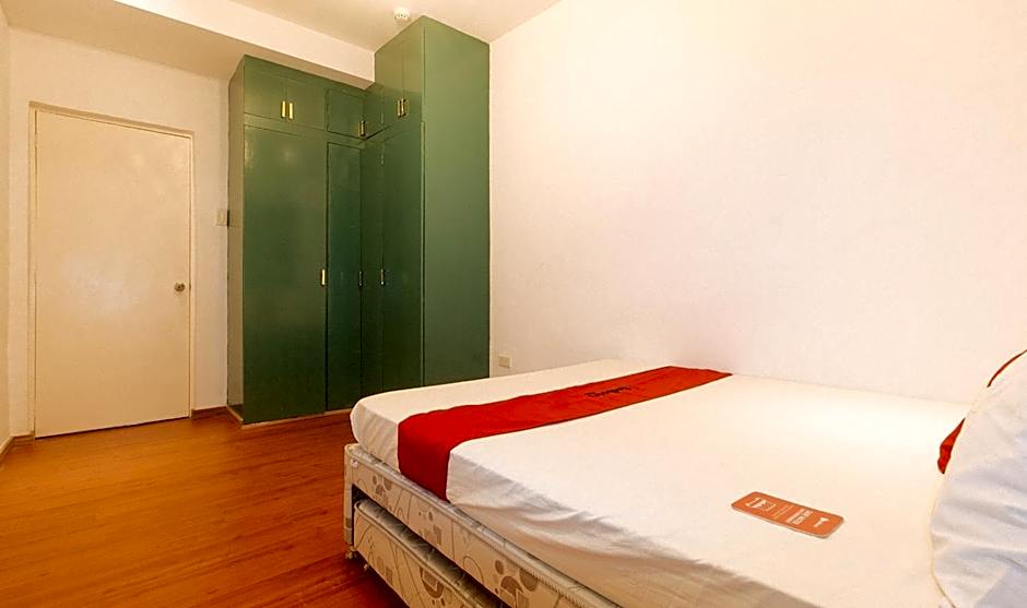 RedDoorz @ Sun Miles Condominium