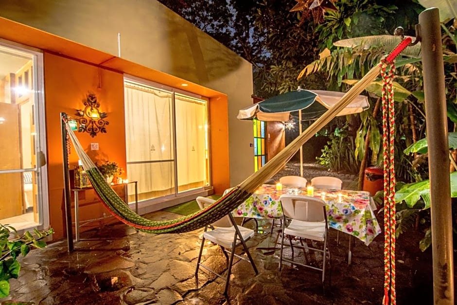 Htl & Villas Comala, alberca , parking, centricas, Petfriendly
