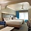 Holiday Inn Express Hotel & Suites Bakersfield Central By IHG