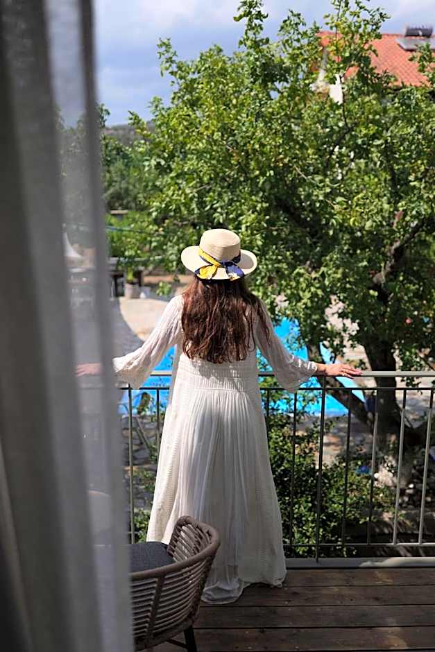 Villa Vivari Suites
