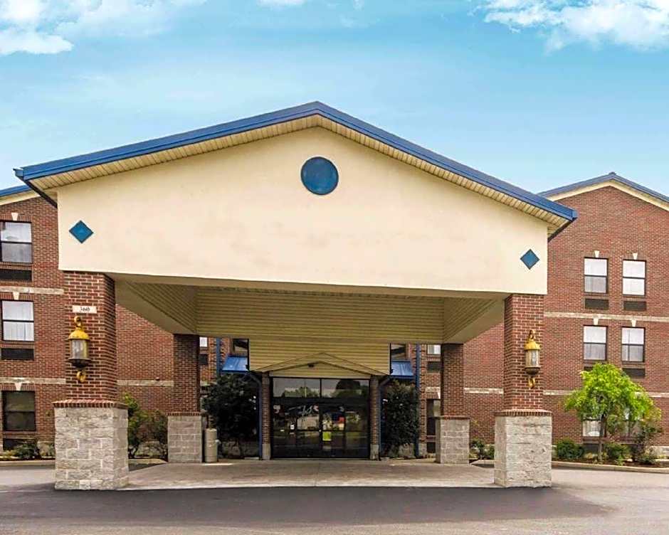 Quality Suites Jeffersonville - Louisville North