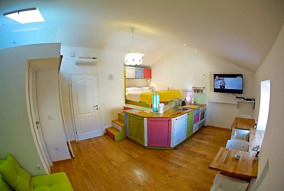 Central Apartments Integrated Hotel