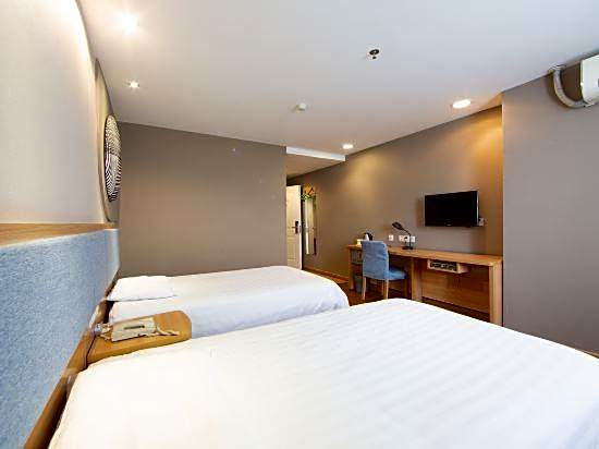 Home Inn (Guangzhou Huangsha Avenue)