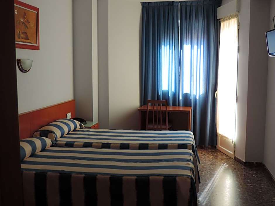 Hotel Costa San Antonio