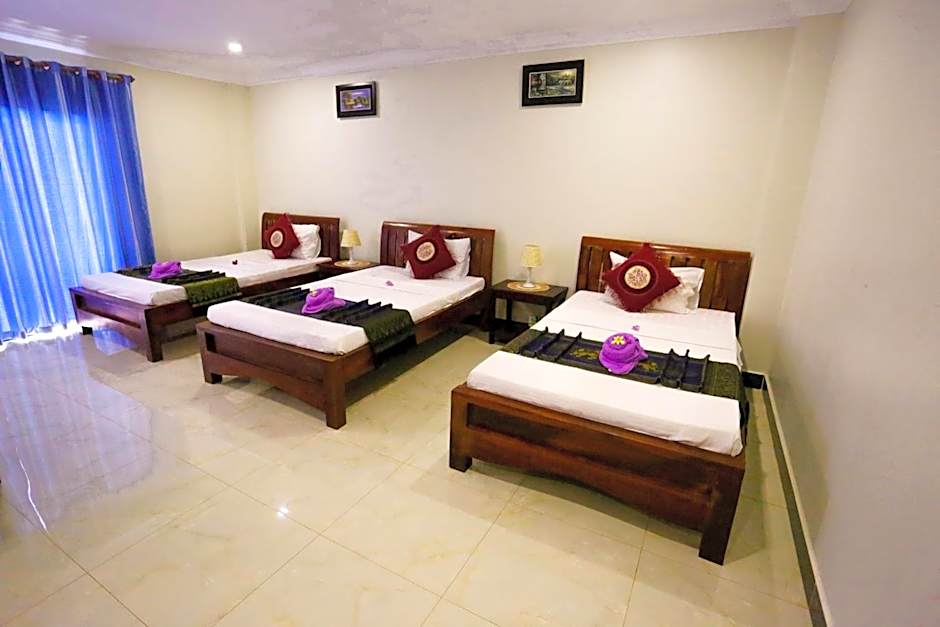 Blue Diamond Hostel