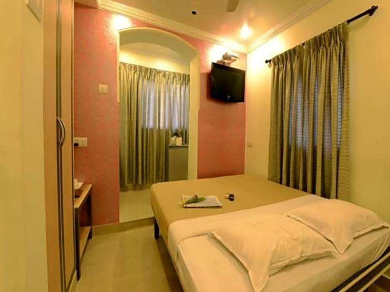 Hotel City Palace- Mumbai