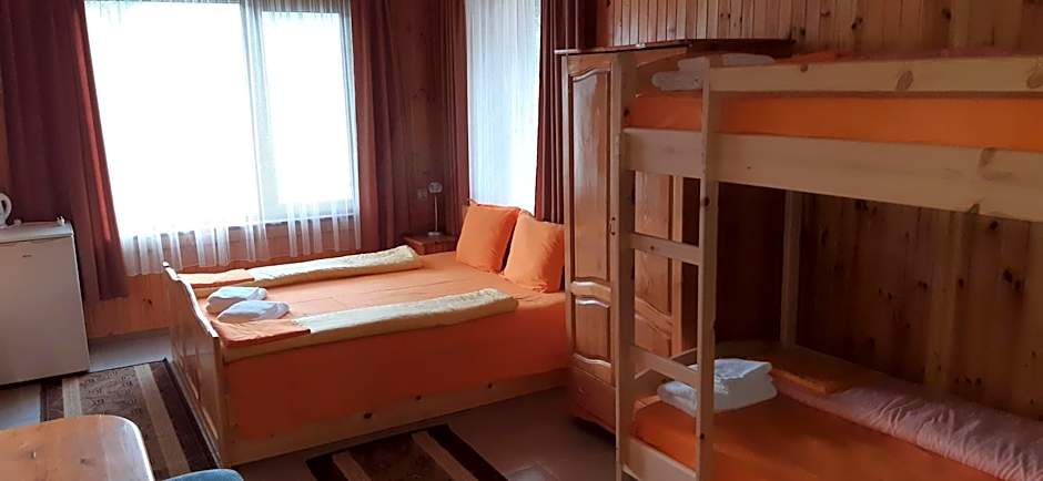 Ваканционно селище Ива