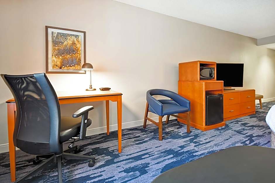 Fairfield Inn & Suites by Marriott Atlanta Kennesaw