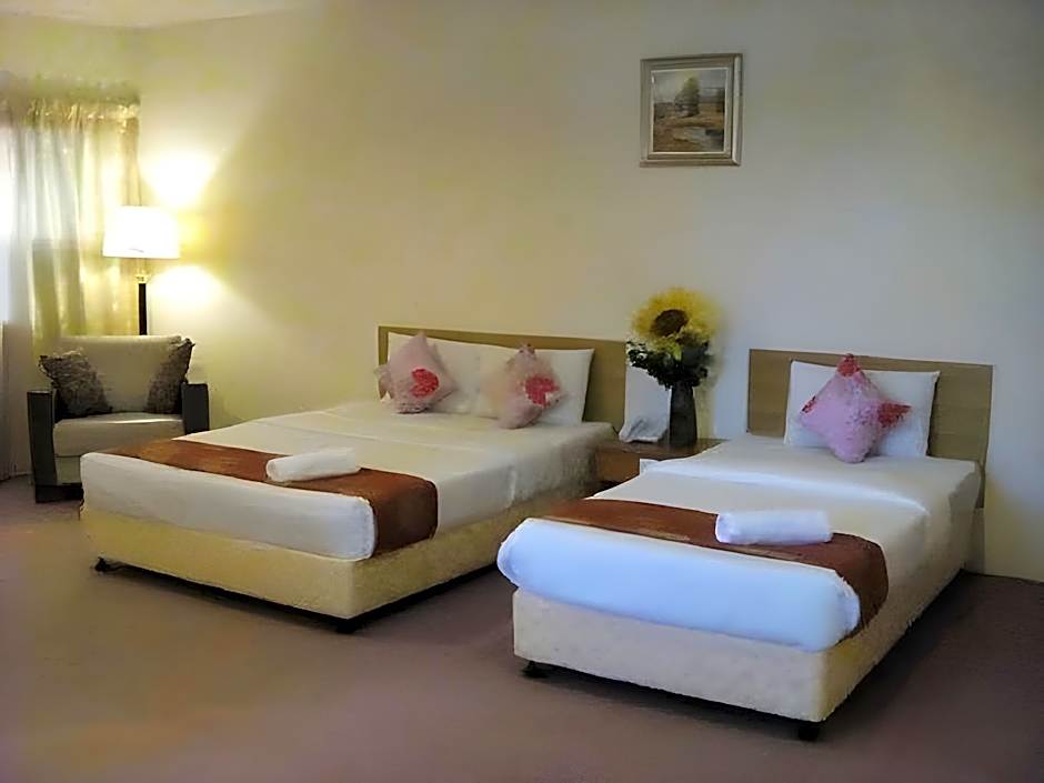 Belllo Hotel Jb Central