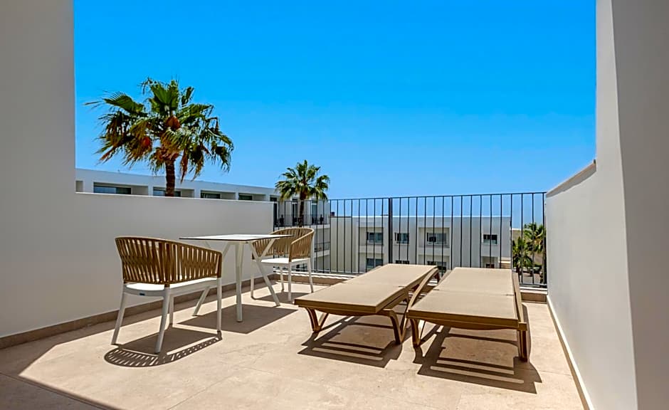 Mayfair Hotel formerly Smartline Paphos