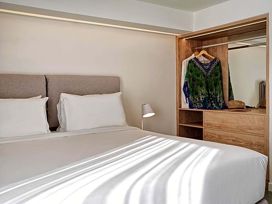 NLH Mati Seafront - Neighborhood Lifestyle Hotels