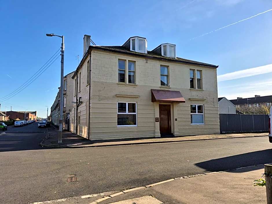 Photo 1 of 50 of Douglas Hotel