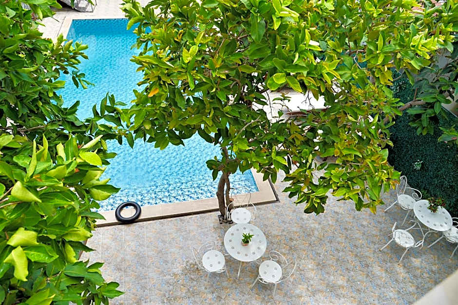 Nohana Hotel