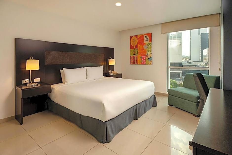 Courtyard by Marriott Guadalajara Andares