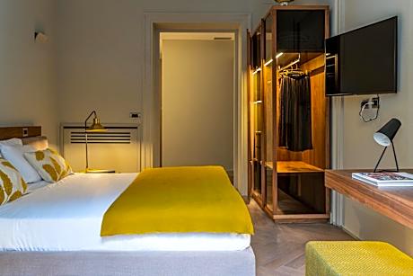 Standard Double Suite