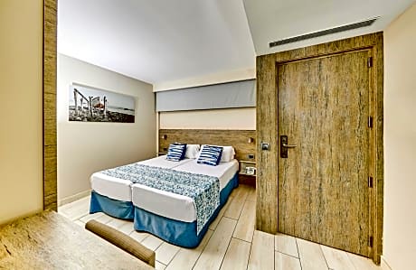 Suite Triple Sea View