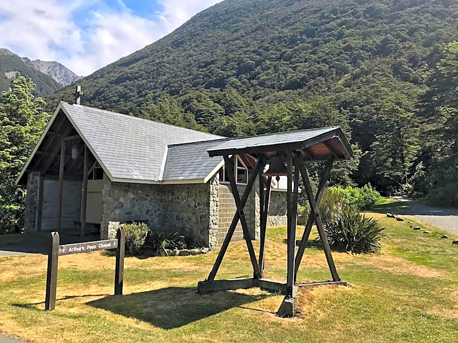 Arthur's Pass Motel & Lodge