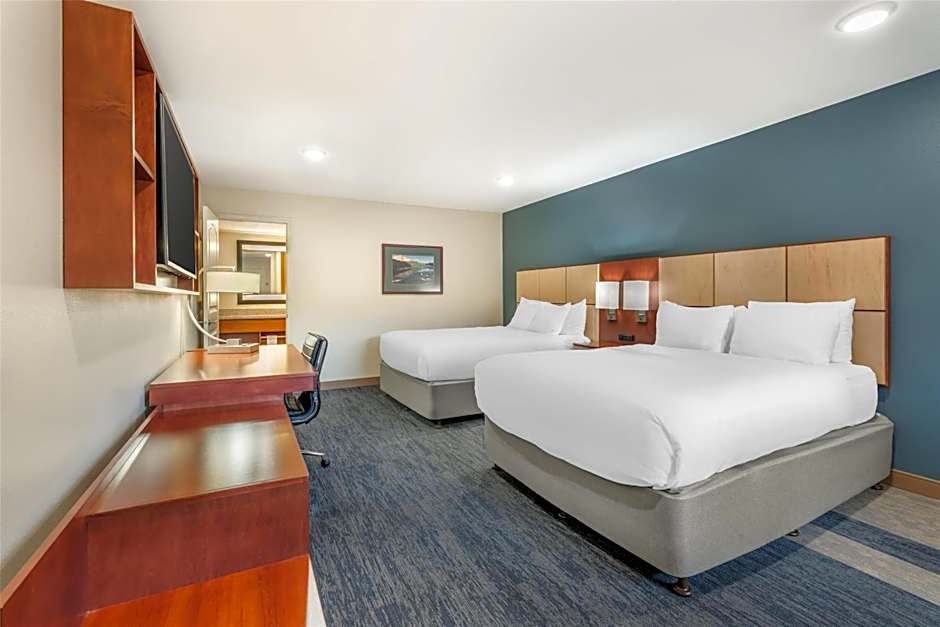 Best Western Plus Clocktower Inn