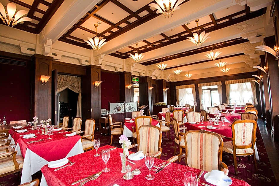 Gamagori Classic Hotel