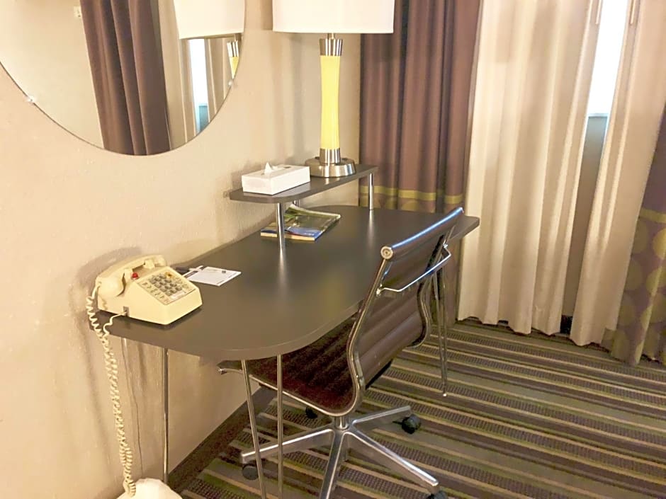 Super 8 by Wyndham Pocatello