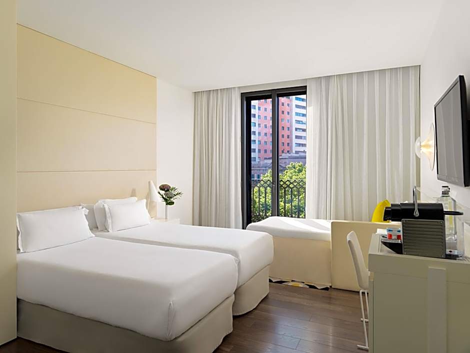 H10 Urquinaona Plaza