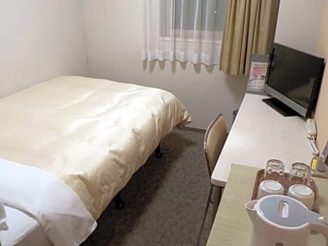 Double Room with Small Double Bed - Smoking