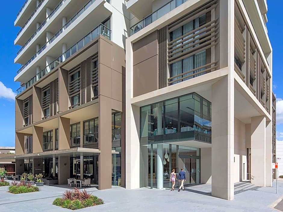 Novotel Newcastle Beach