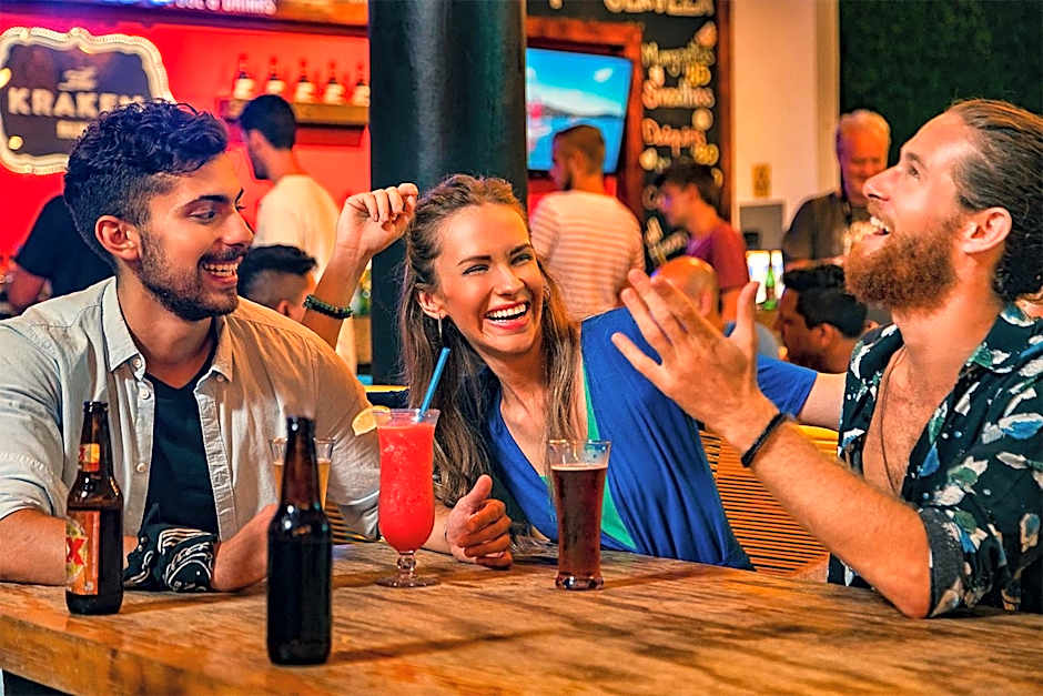 Nomads Hotel, Hostel & Rooftop Pool Cancun