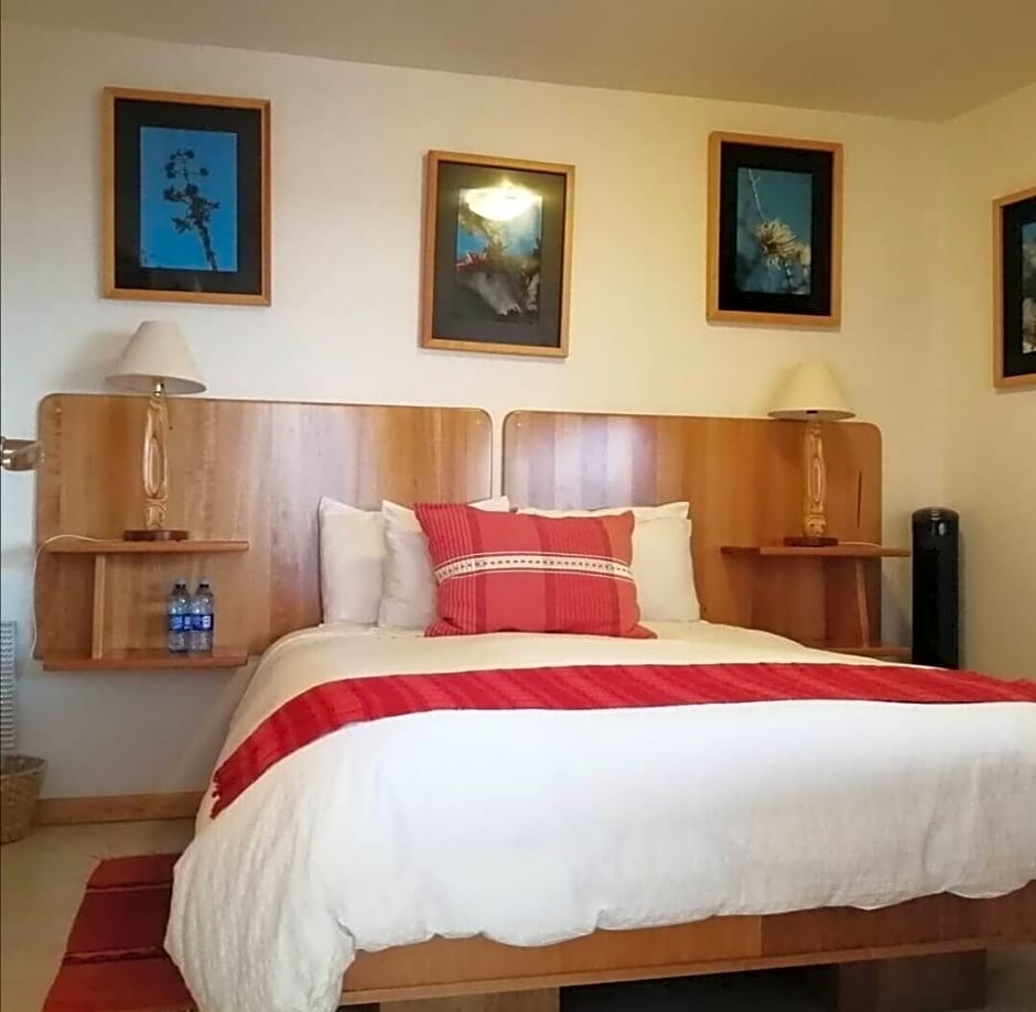 Casa Tsaya Boutique