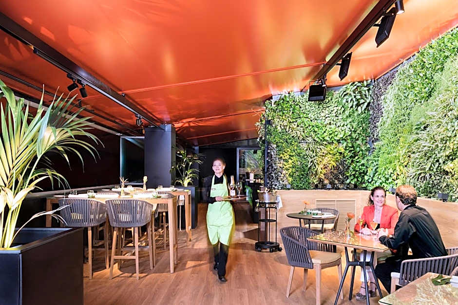 Hotel Puerta America