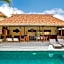 Gorgeous 4 BR Villa in Canggu