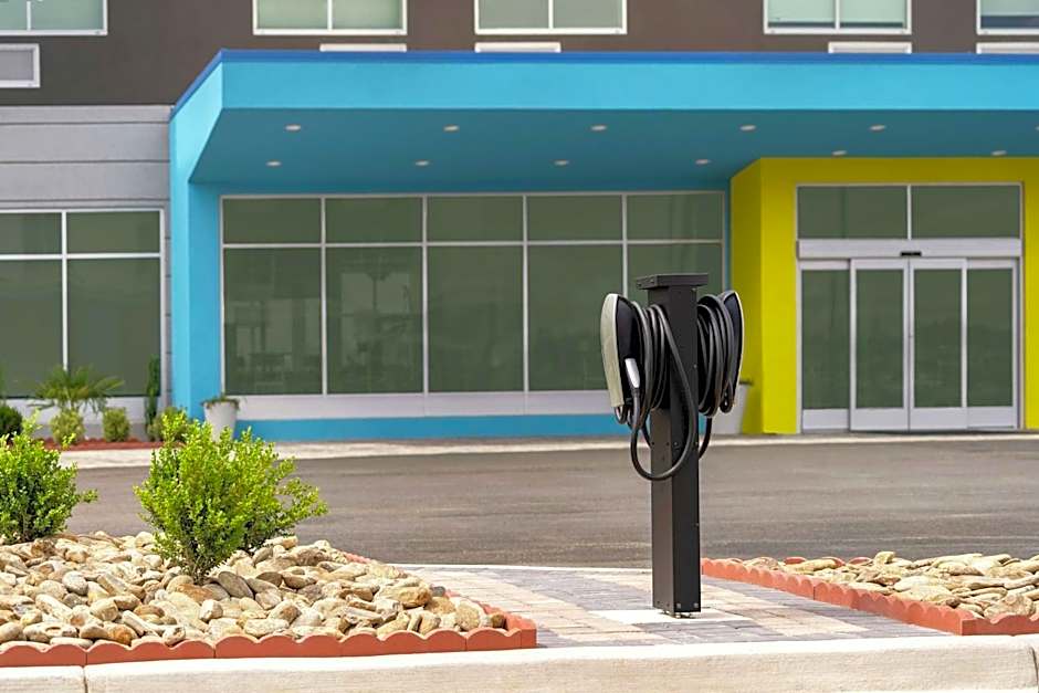 Tru By Hilton Florence I-95