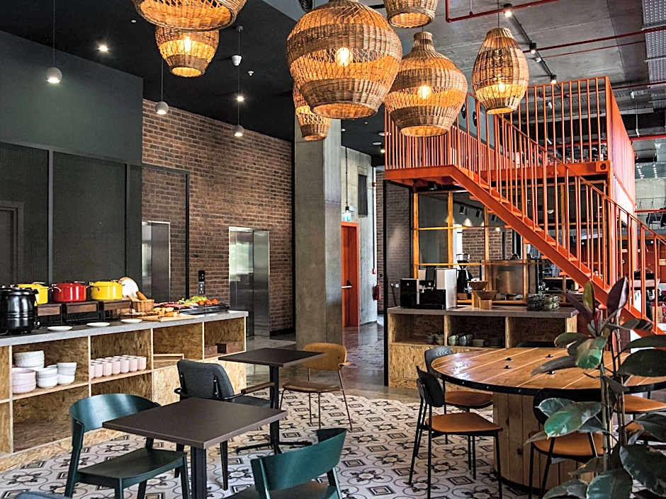 greet Tbilisi Center