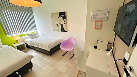 Double or Twin Room with Private External Bathroom