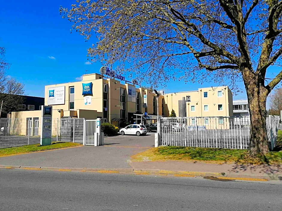 Photo 1 of 50 of ibis budget Antony Massy