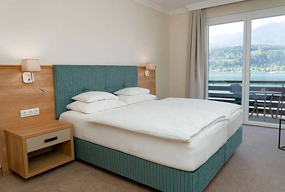 Inselhotel Faakersee