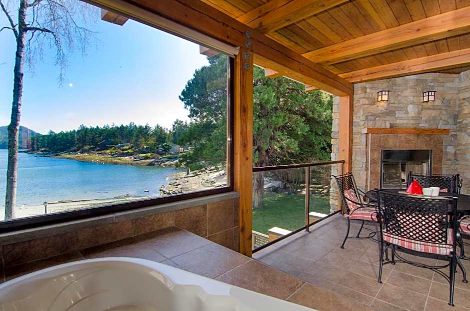 Galiano Oceanfront Inn & Spa