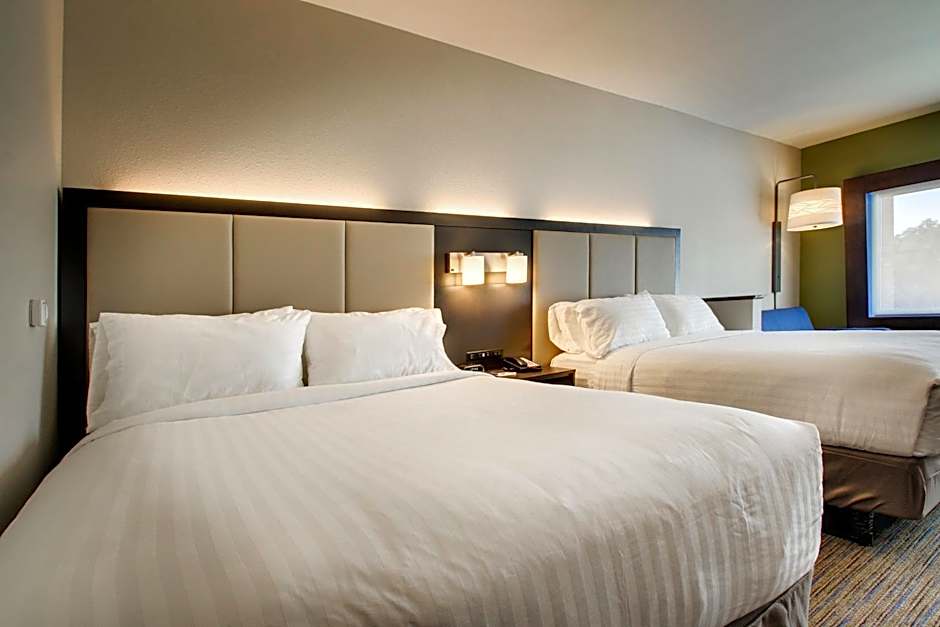 Holiday Inn Express & Suites Summerville By IHG