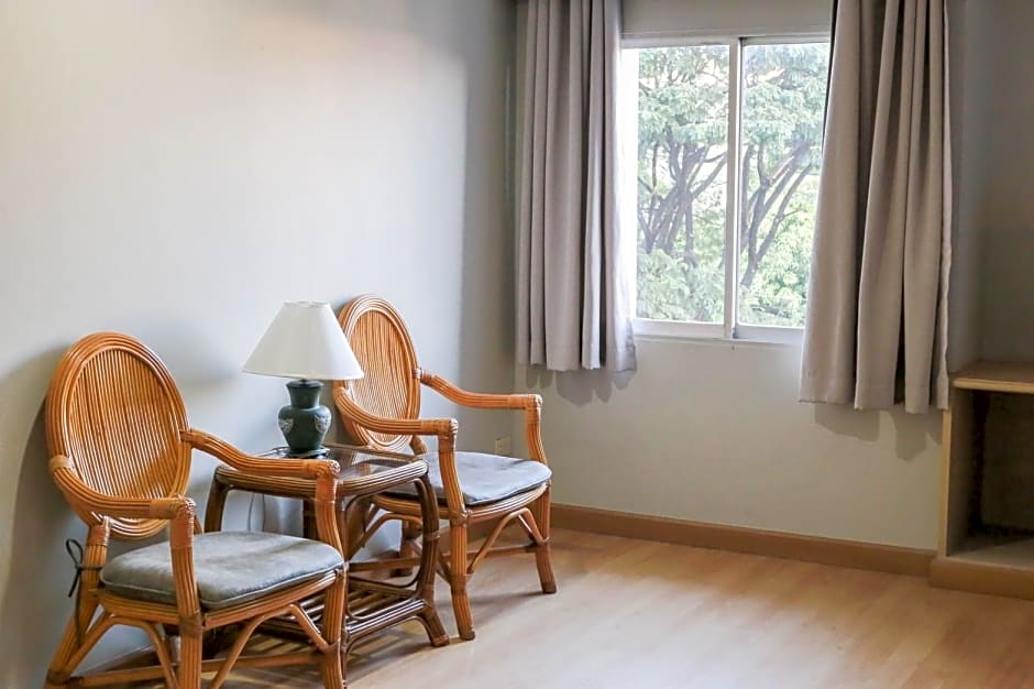Green Palace Hotel – Chiang Mai, IA