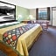Super 8 by Wyndham Clarksville AR