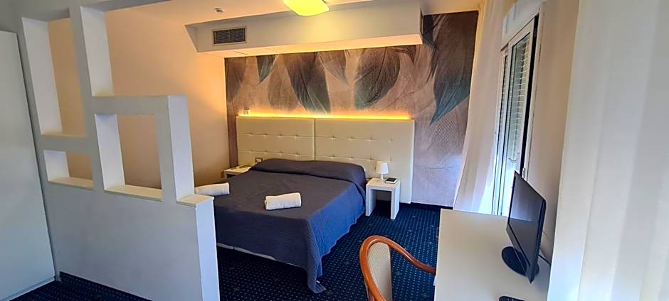 Hotel Eros