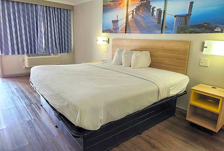 Days Inn by Wyndham Slidell