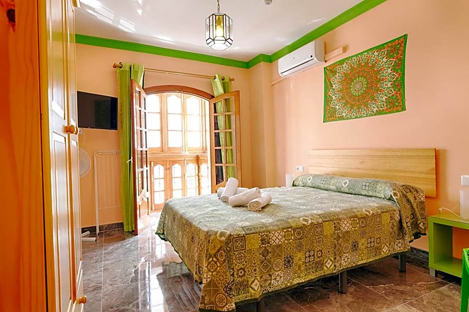 Charming Nerja Hostel